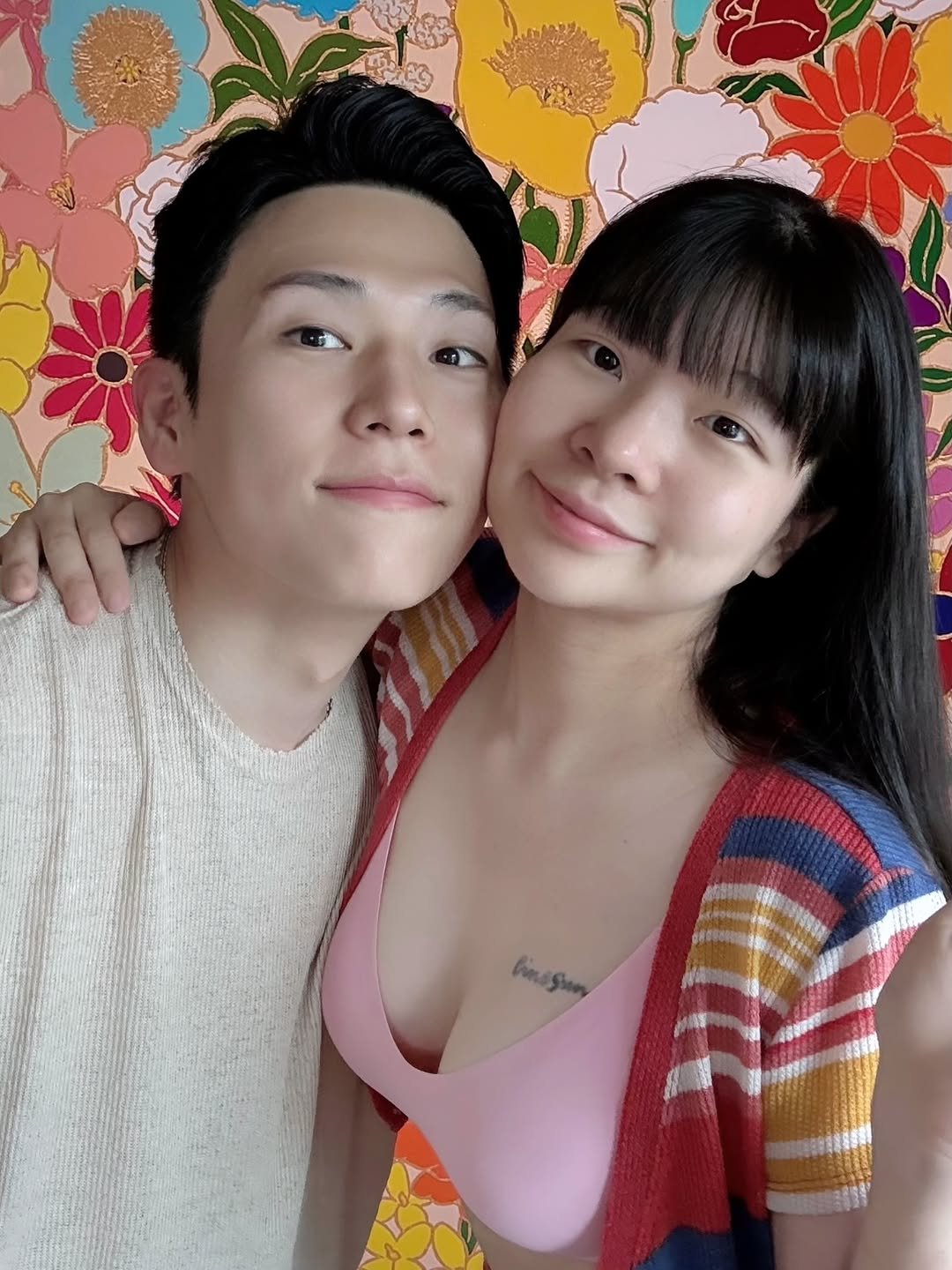 cinesun 게시물 이미지: 브라유목민들 주목하세영
편한 브라 못찾아서
그동안 니플패치 붙이고 다녔는데
여름에는...