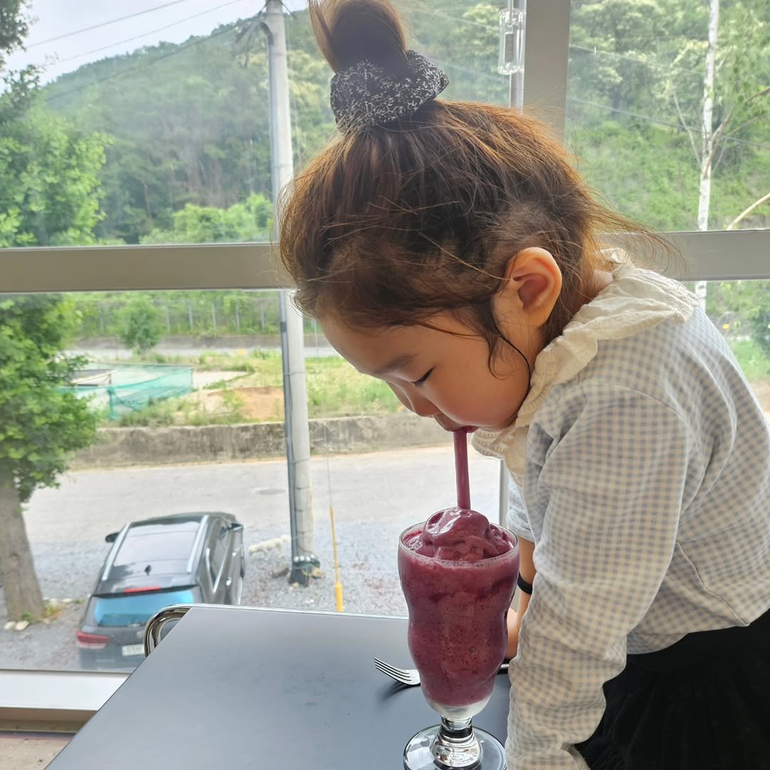 cing001 게시물 이미지: #단양여행 

다콩이랑,, 
진짜 오랜만에 
단양여행,,💜💛❤️

일요일 심심하다는...