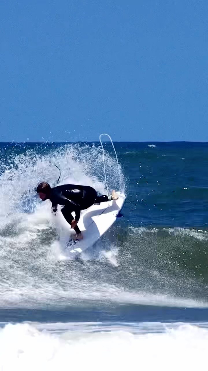 cisurfboards 게시물 이미지: @jabe_swierkocki’s first session on a stock...