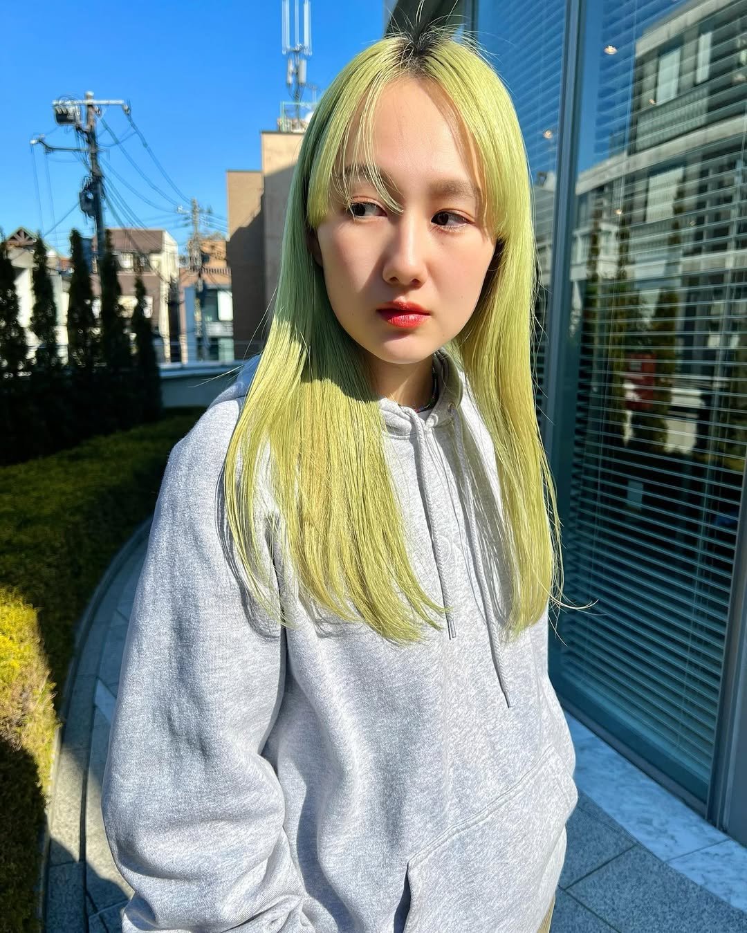 Photo by 神谷悠太 たまプラーザ /頭皮につけない/ゼロテクブリーチ/ハイトーンカラー on June 01, 2022.