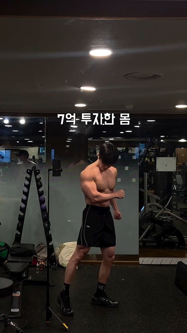 classicbody_chong 게시물 이미지: 7억짜리 몸..
이라고 생각하자... 주식 하다가 잃은거라 생각하지...