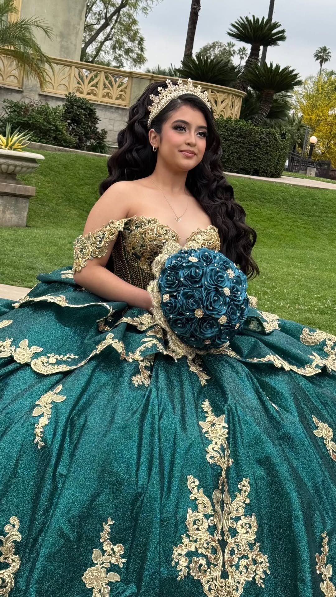 claudiat_mua_hairstylist 게시물 이미지: Melody’s quinceañera glam. From starting early...