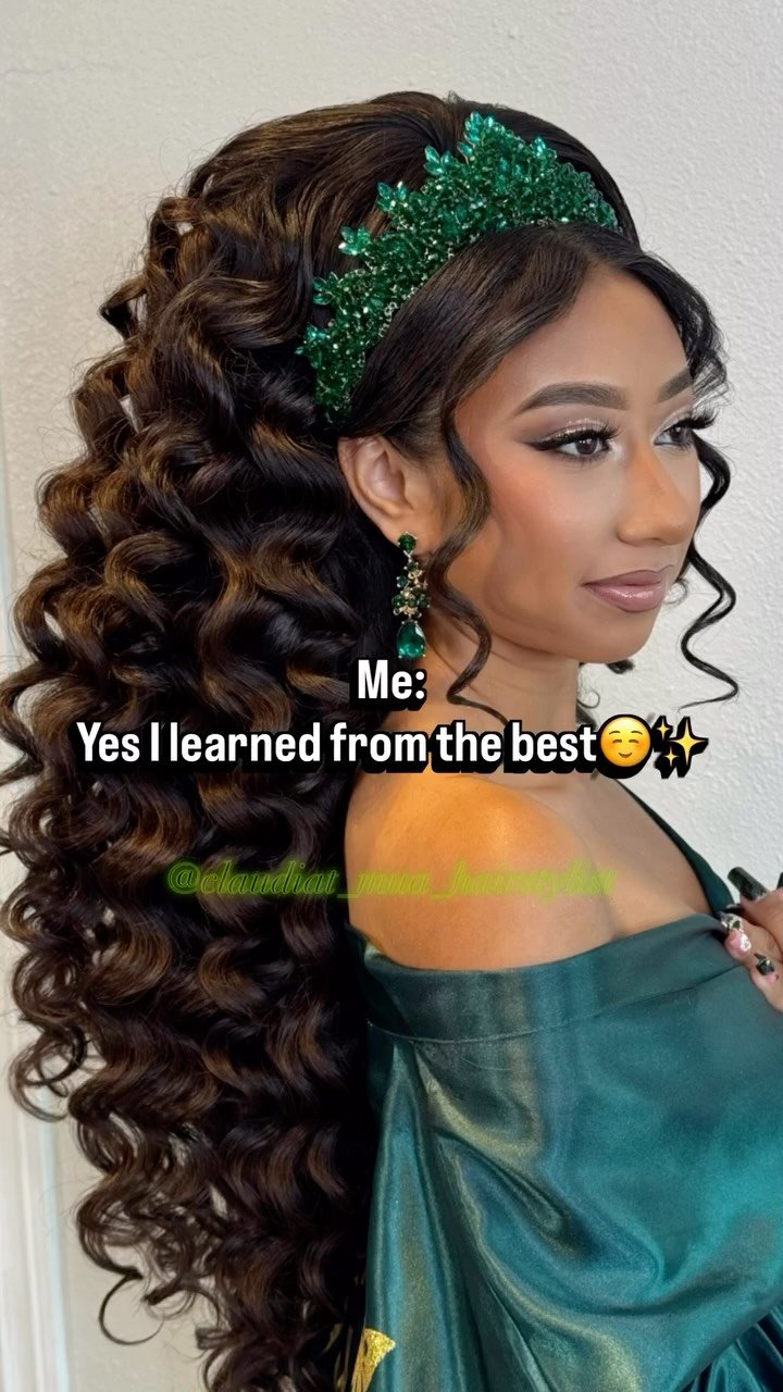 claudiat_mua_hairstylist 게시물 이미지: Personas que inspiran  @peinadoslupita 💕...