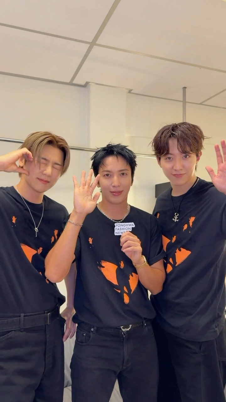 cnblue.official 게시물 이미지: 3LOGY 잘 가🥺~
#CNBLUE #씨엔블루 #3LOGY