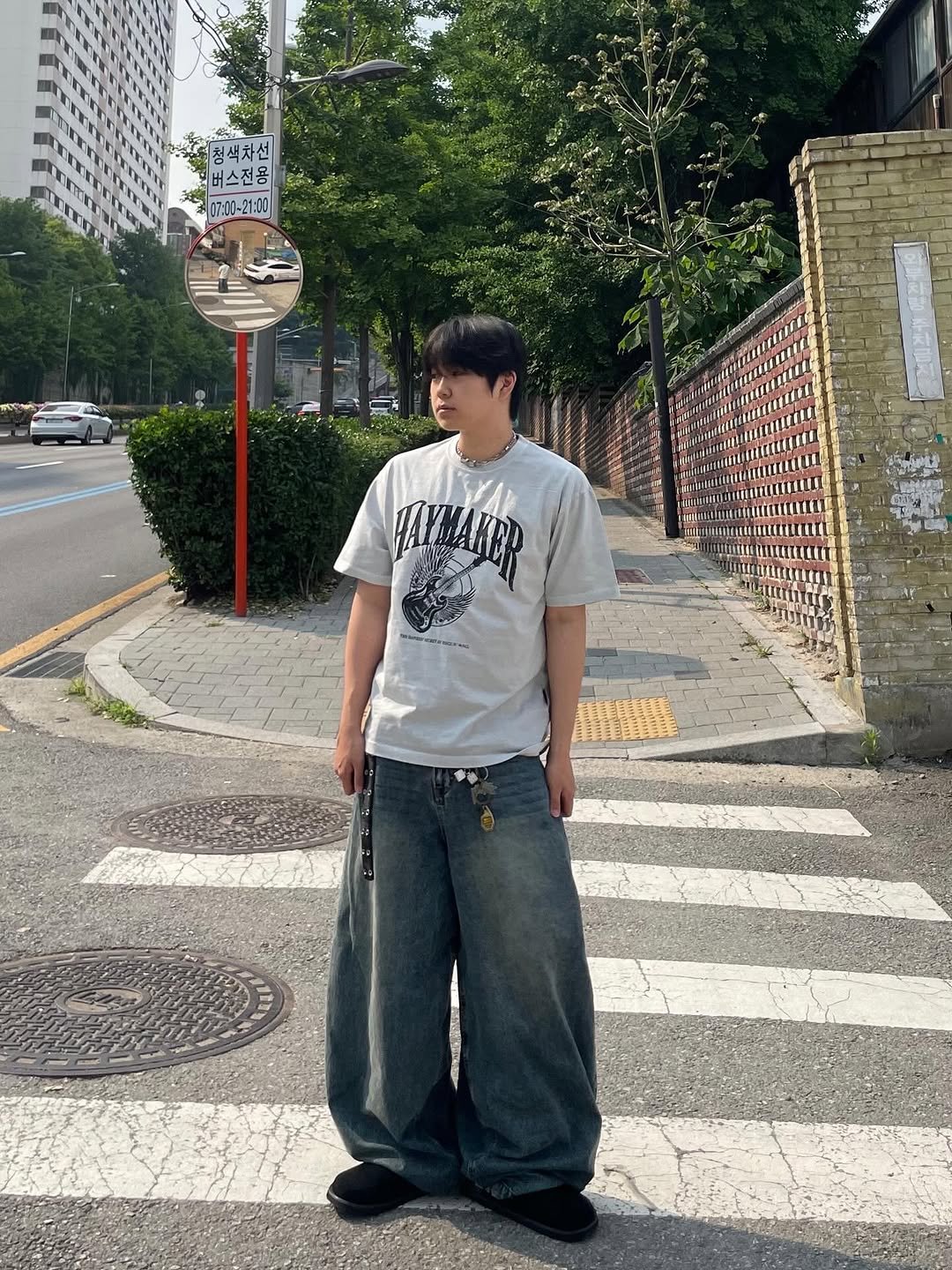 Photo shared by Ol정인 on May 31, 2025 tagging @dysfunct_official.