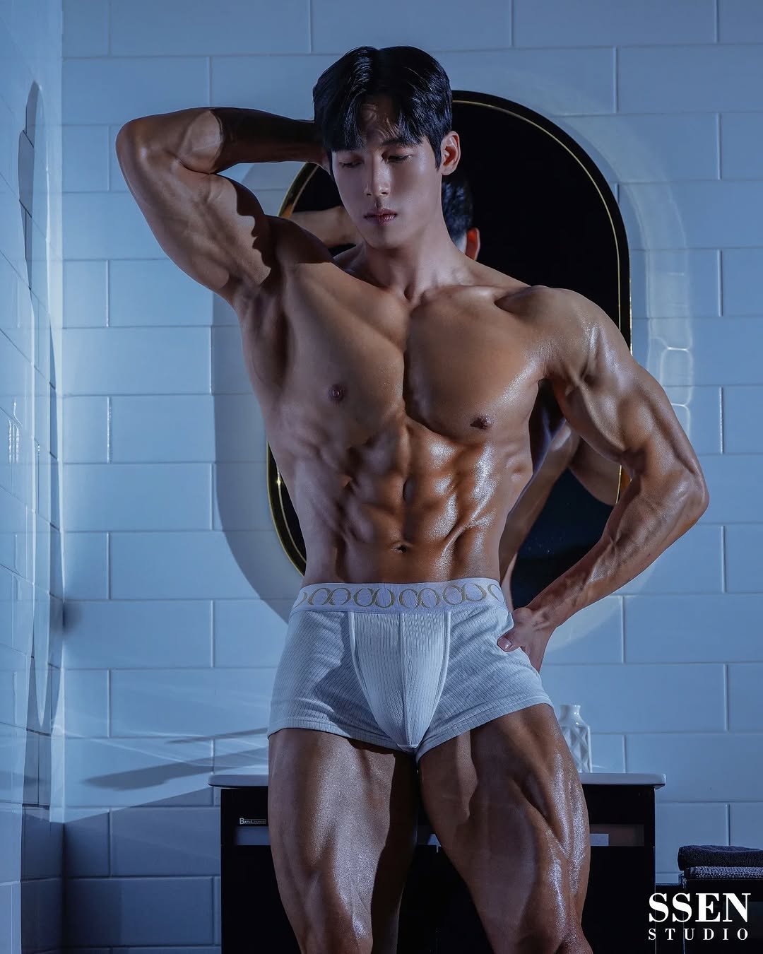 coach_hsj 게시물 이미지: 이번년도 최고의 body 

가본사람들은 누구나 다 안다 쎈은 갓이라는걸...