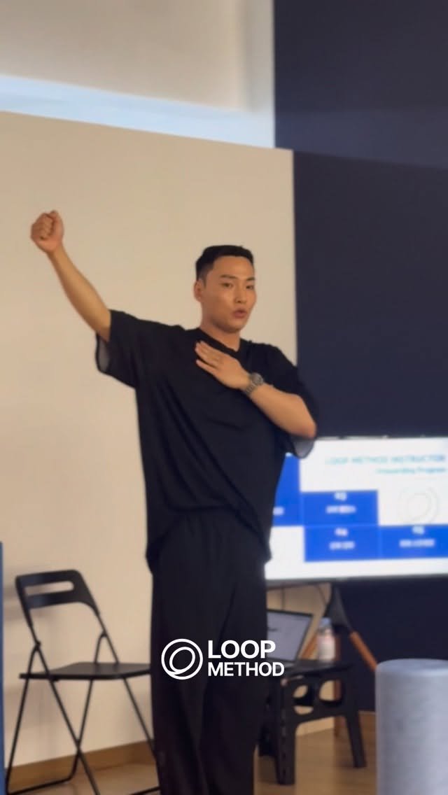 coach_victornam 게시물 이미지: [루프아카데미 3기 시작]

루프메소드 교육은
단순히 운동을 잘 가르치는 교육이...