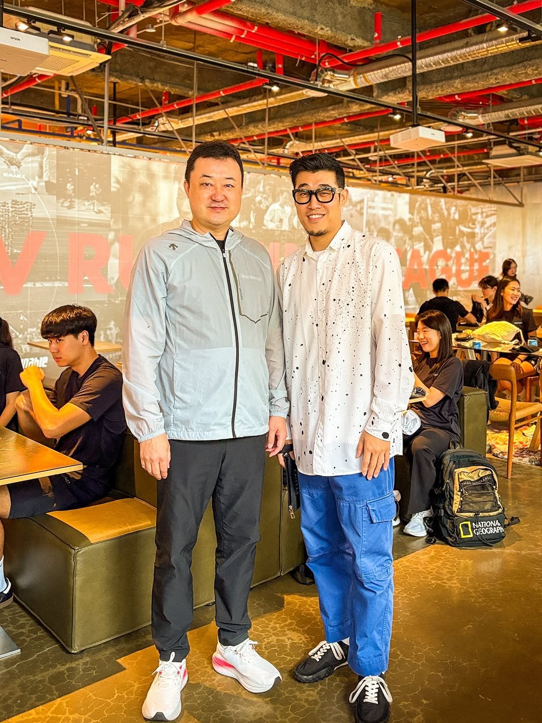 Photo by 제이콥 | 나다움 이니시에이터 on September 23, 2025. May be an image of 8 people, people standing and text.