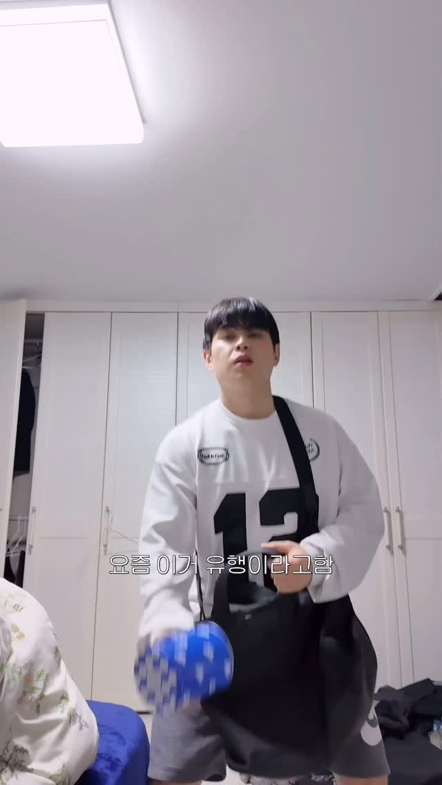 cocacola1shot 게시물 이미지: 방 치우라고 하지마셈 ㅠ