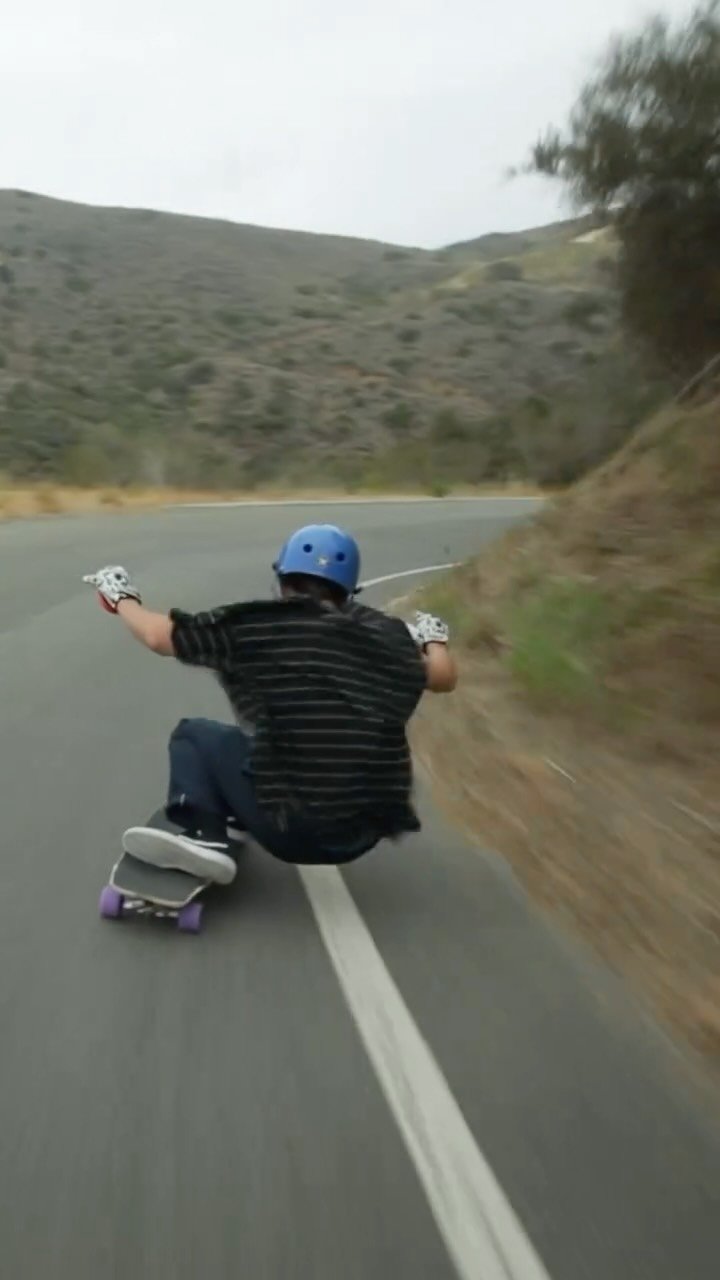 coletrotta 게시물 이미지: can’t stop won’t stop 😈🤝