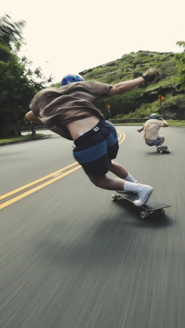 coletrotta 게시물 이미지: skating like a free bird 🤝