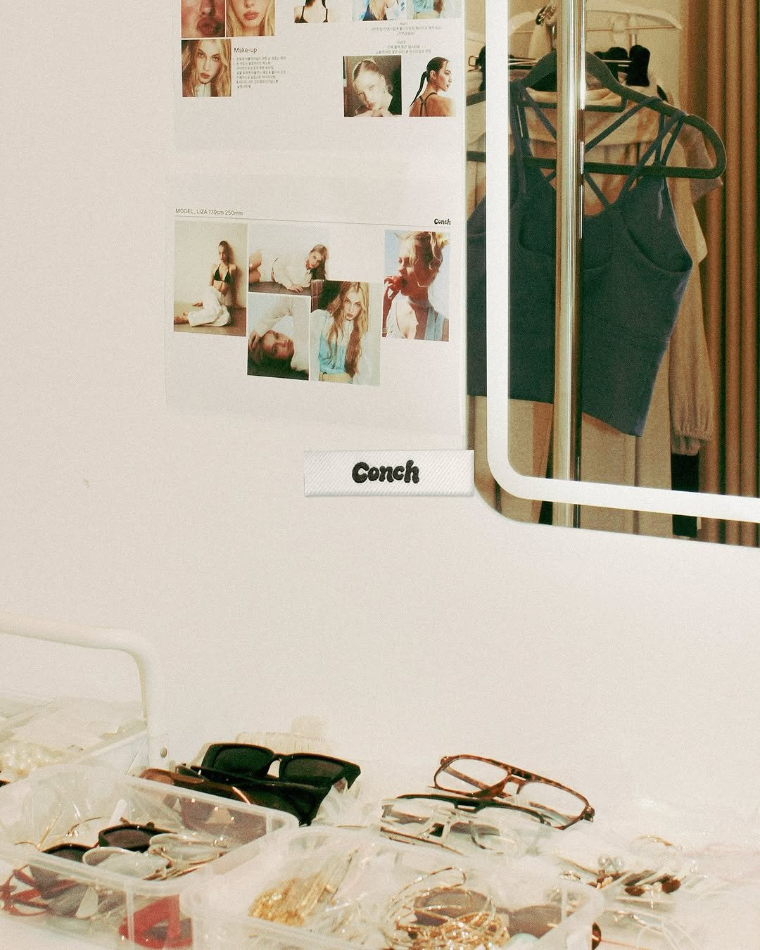 conchwear 게시물 이미지: Unfiltered moments
Conch summer behind #2