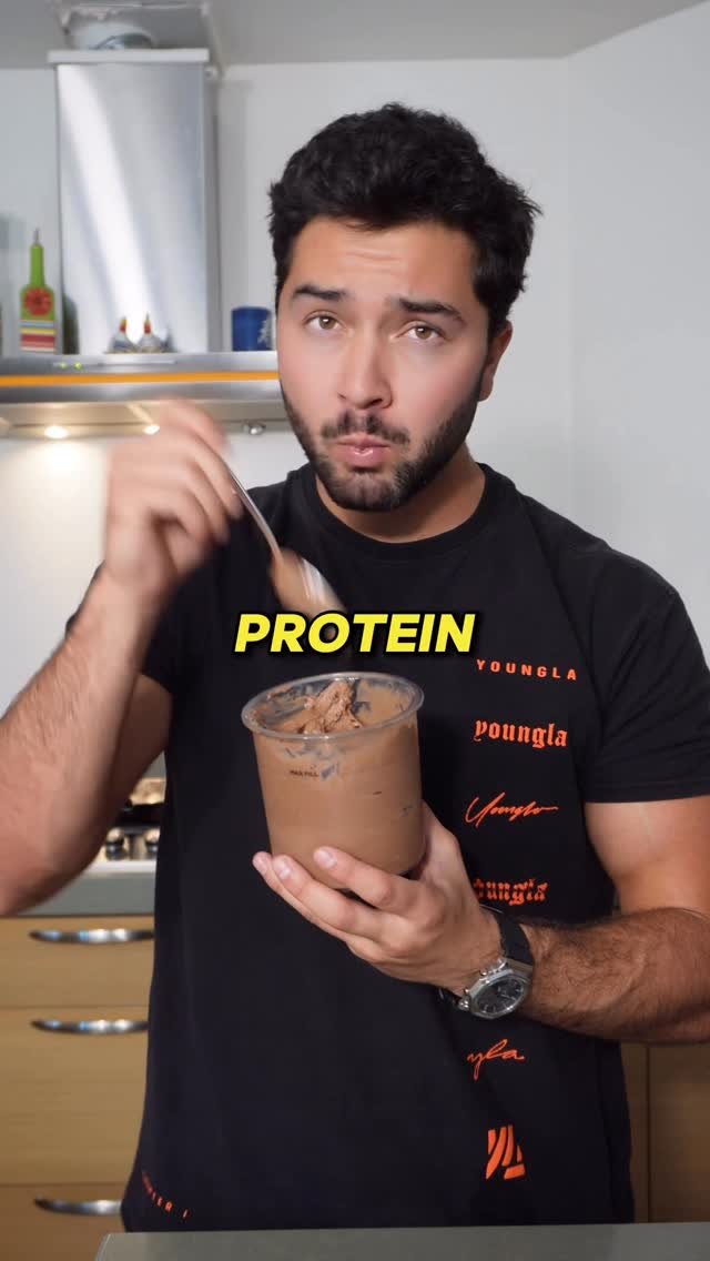 cookedbyalexander 게시물 이미지: Chocolate Brownie Protein Ice Cream 🍦
Thick,...