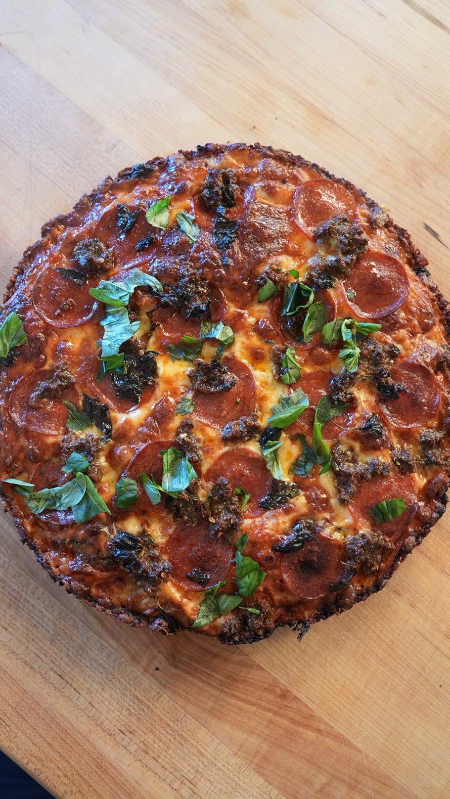 cookingwithkian 게시물 이미지: The perfect Pan Pizza! Recipe in bio:)