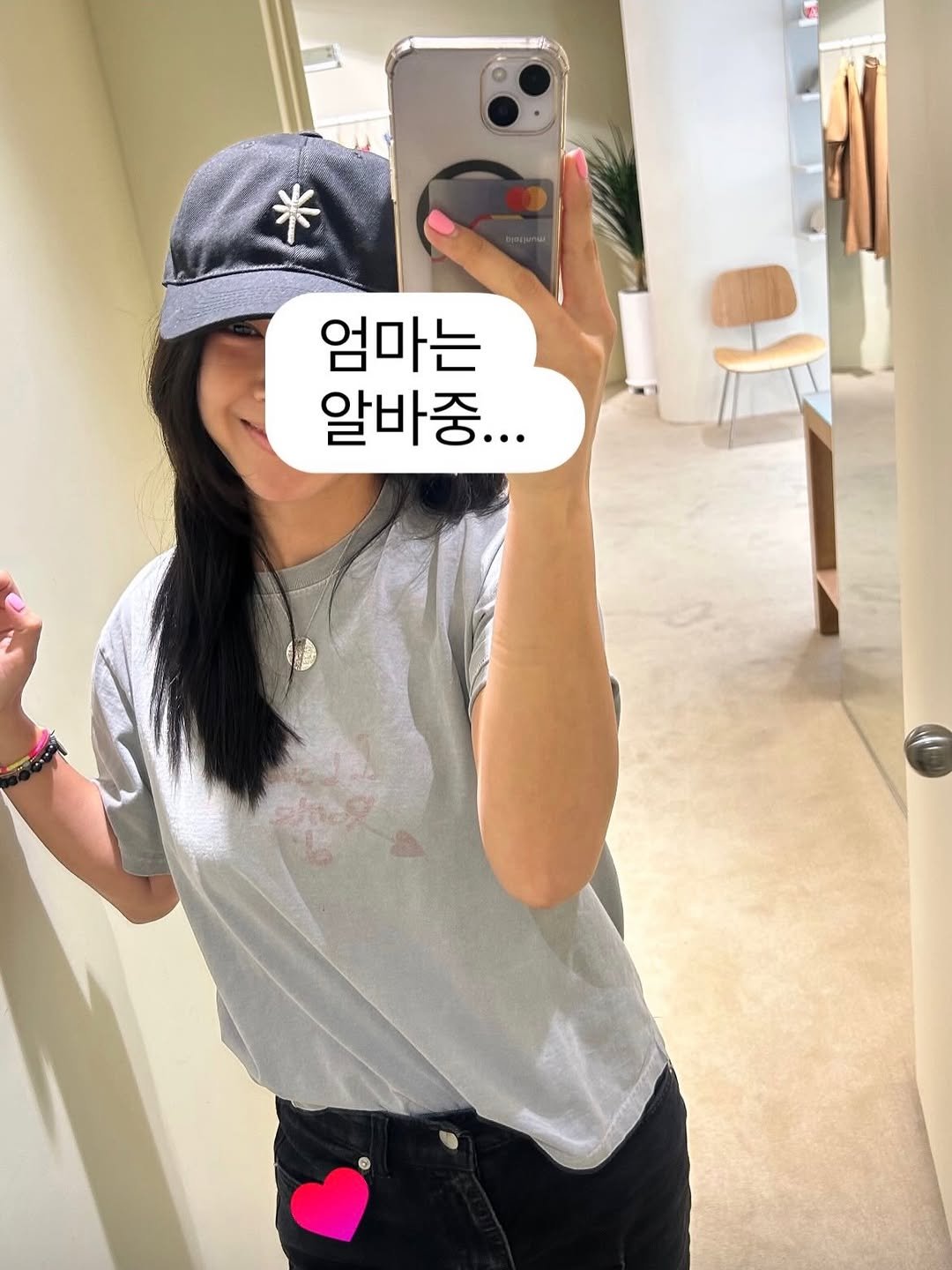 coolpowermom 게시물 이미지: 오늘 금요일!!
남편 회사 창고 대 방출 이라고 세일을 시작했는데
창고가 다...