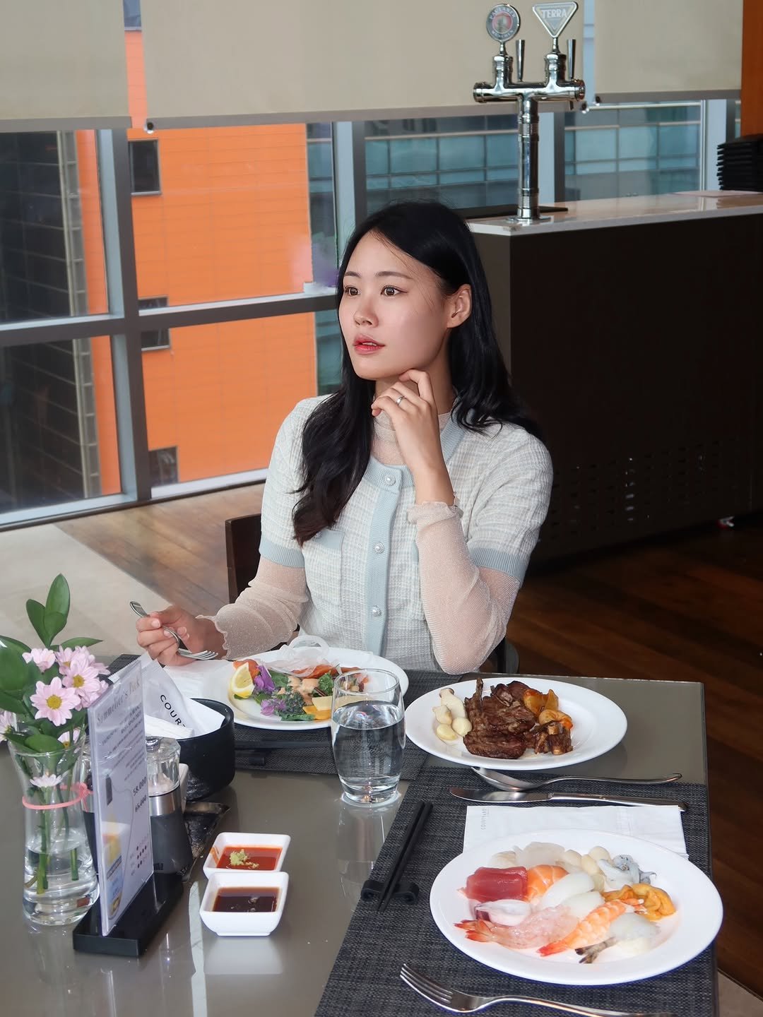 courtyardpangyo 게시물 이미지: #광고 @courtyardpangyo 

모임 장소 고민 많아지는 5월,
분위기,...