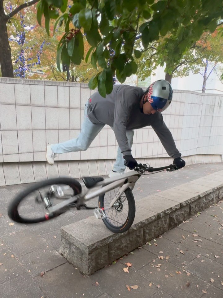 crankbrothers 게시물 이미지: Some lines from yesterday🍂

📹...