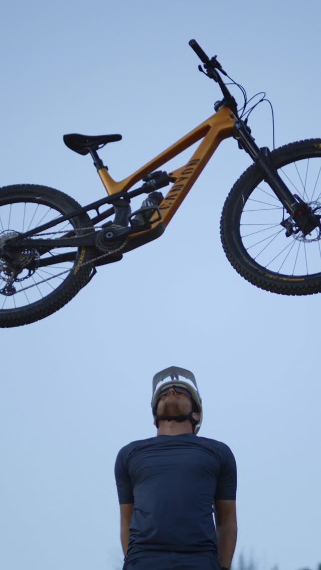 crankbrothers 게시물 이미지: Did they cook? @jake_david12 🧑‍🍳 

@canyon_mtb...