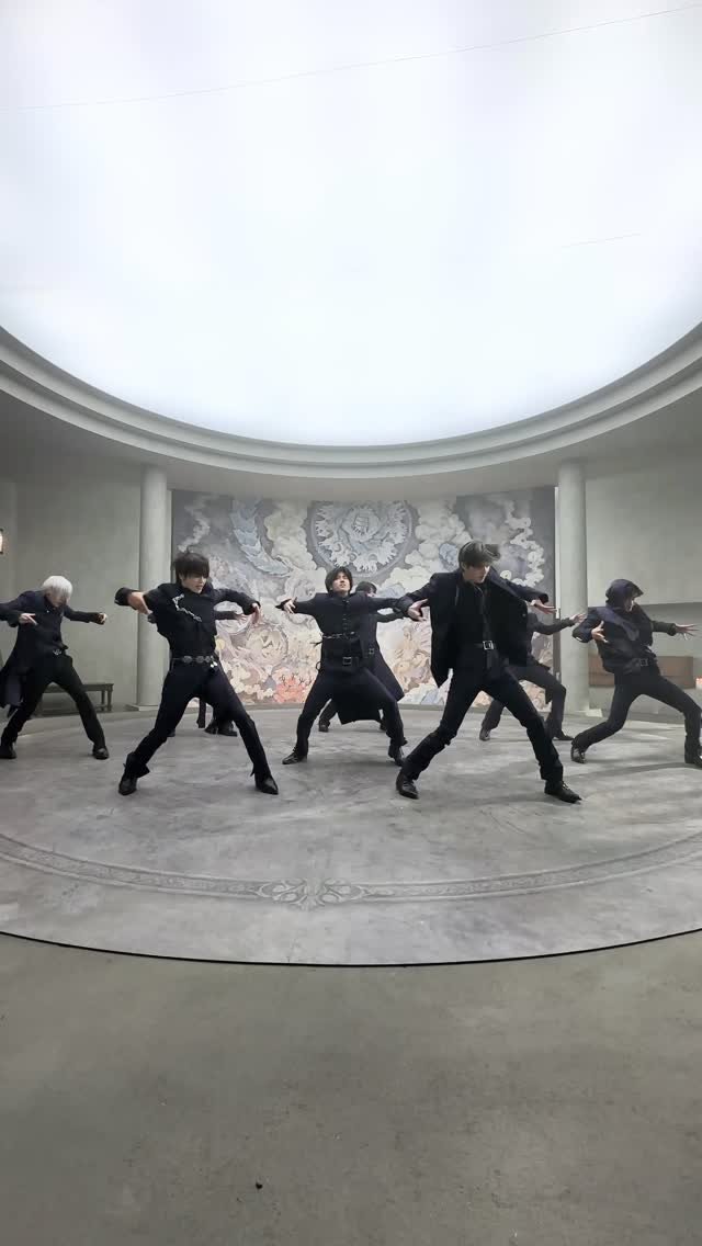 cravity_official 게시물 이미지: Now I’m reaching for the fire

#CRAVITY #크래비티...