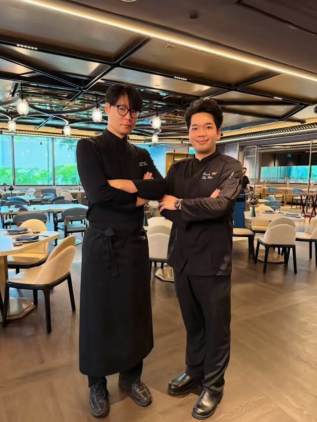 crazypenne 게시물 이미지: Our four-hands collaboration has come to a...