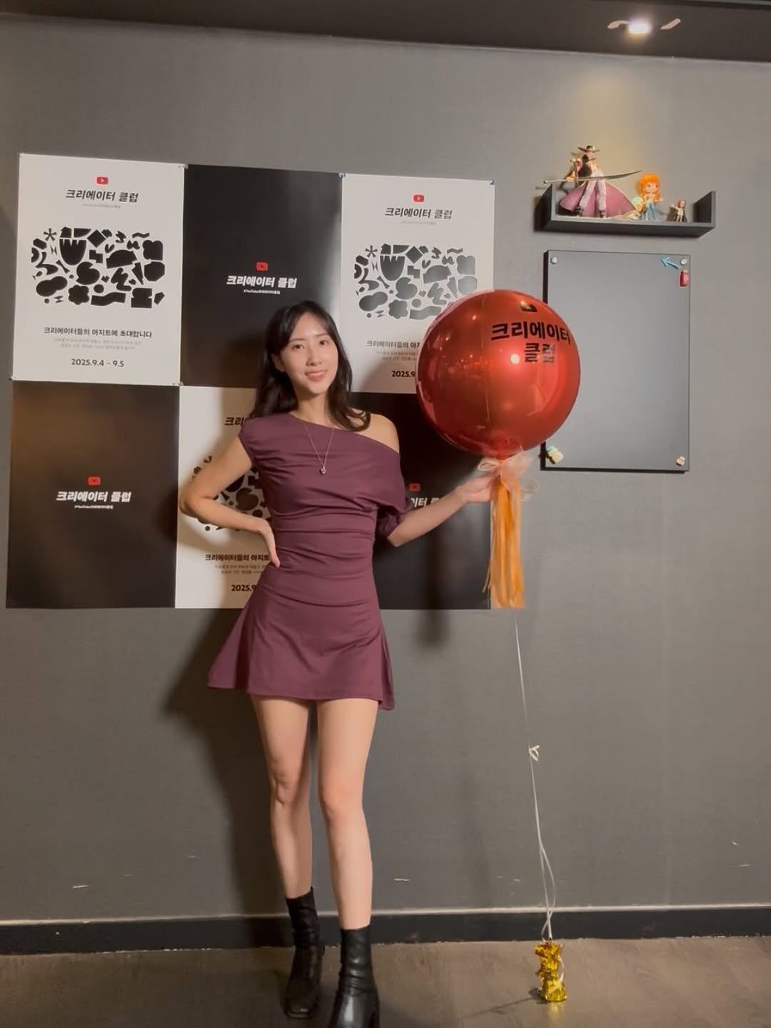 Photo shared by 크리스탈요가💎 이수정 on September 06, 2025 tagging @youtubekorea, and @youtubecreatorskorea. May be an image of 1 person, dress, top and text.