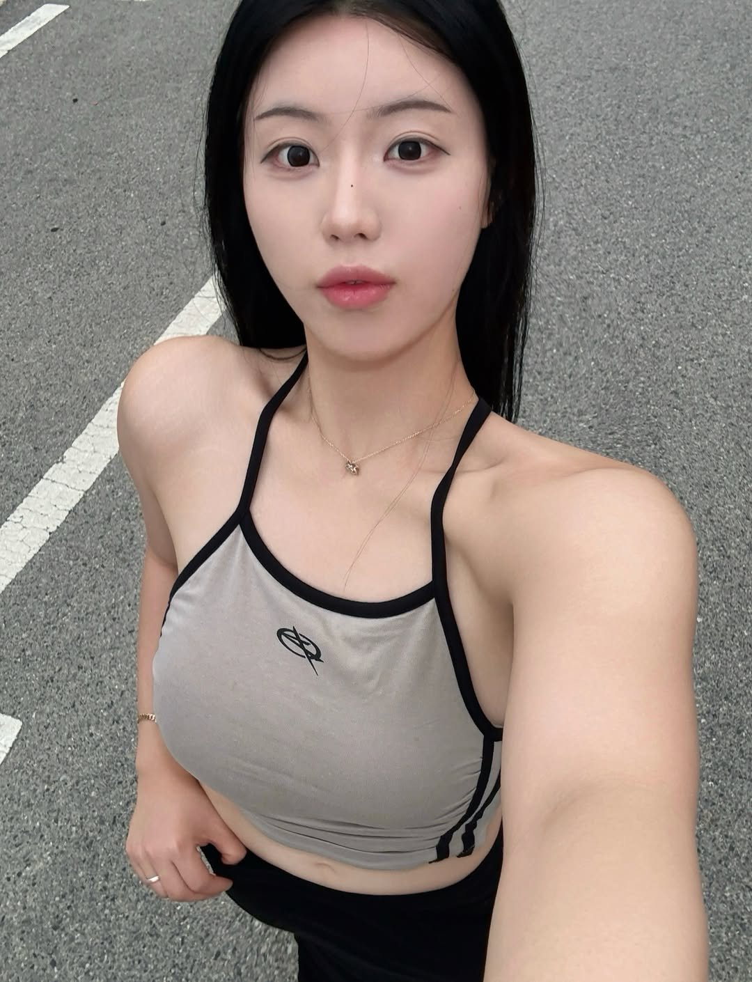 ctrl_yeon_ 게시물 이미지: 이제 여름이 실감 되잖아 ⭒˚｡⋆

올 여름은 @physicalgarments 와...