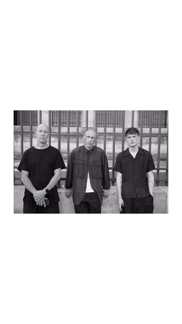 cy___jo 게시물 이미지: 제가 조금 다가가도 괜찮겠어요?

@walesbonner...