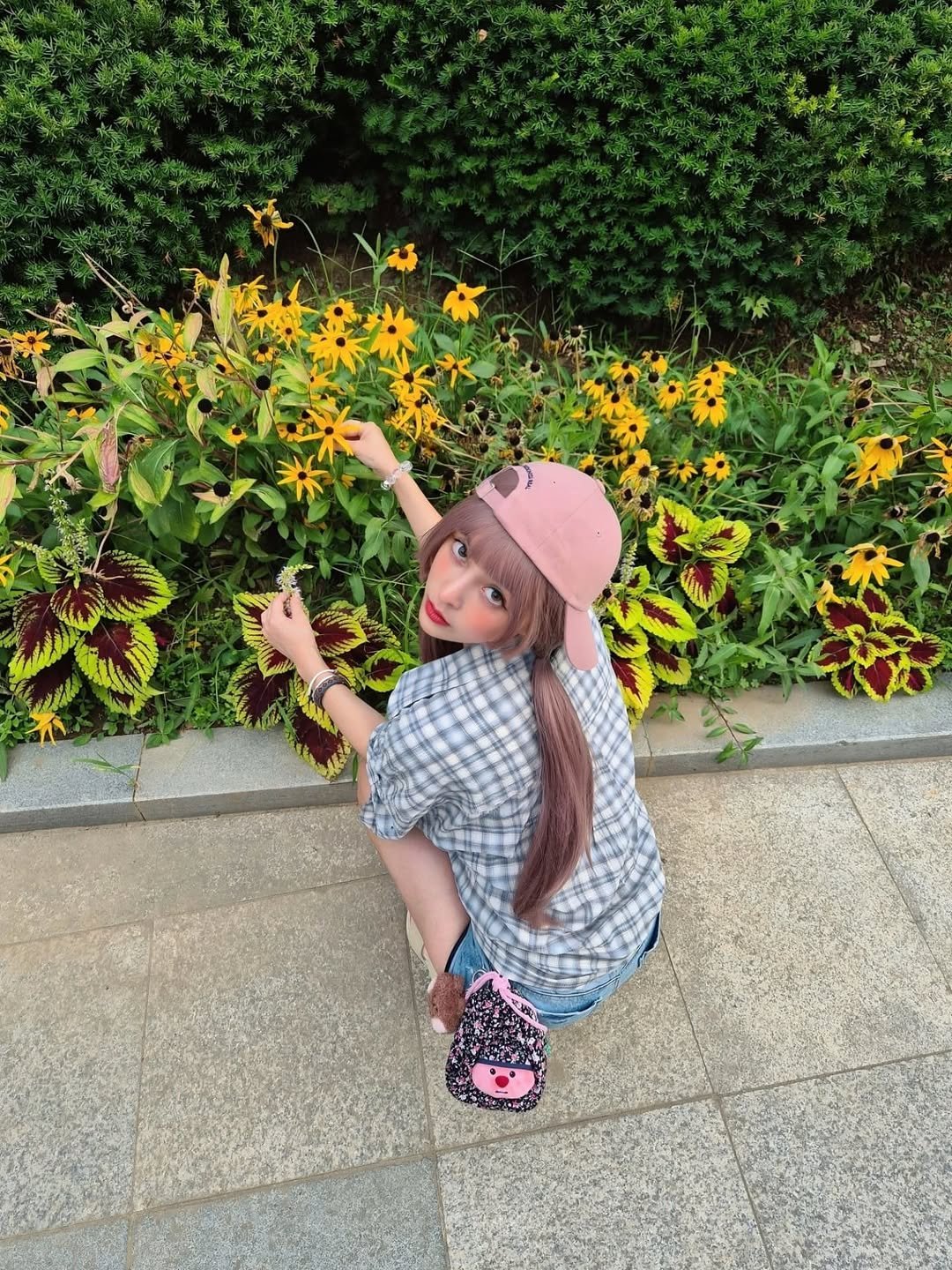 # Advertising

⠀
Wear Kkokkacheom (?).
Yongsan Masil Chongchong to see the ear knife.

@normor_official
Real Recognize Real Cap [Pink]

Pingku ball cap 🧢🩷 with front and side high density embroidery design

@glw_official
Roll-up check half shirt [Blue]

A subtle skyblue check shirt with a roll-up of four-in-two ☁️🩵

@undercontrol.studio
BRACELET SCRUNCHIE / SILVER WATER BALL

It is a scrunch hair accessory made by threading circular beads.
This bracelet is perfect for ✨️🤍

@linefriends
Minini Putterkeeper Benini

It is a golf product, but it can also be used as a keyring. Metcha Kawaihan item 🐻🤎

⠀
⠀
⠀
⠀
⠀
⠀
#Nomer #Good Lifeworks #Under Control Studio #Line Friends Golf #Musinsa #Keeling #Cute Golf Gift #Blacelet #Scrunch #Summer Bracelet #Check Shirt #Roll-up Shirt #Short-sleeved Shirt

#ootd #Fashion Communication #Fashion Model #Model