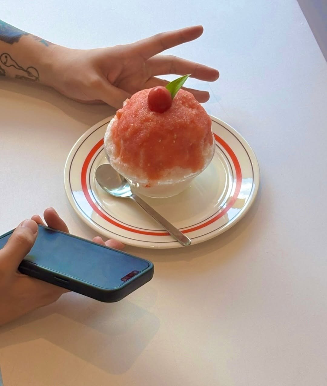 d.mmelier 게시물 이미지: 디믈리에의 여름이 돌아왔습니다 🍅🍧

꿀토마토빙수, 올해도 다시 시작할게요.

직접...