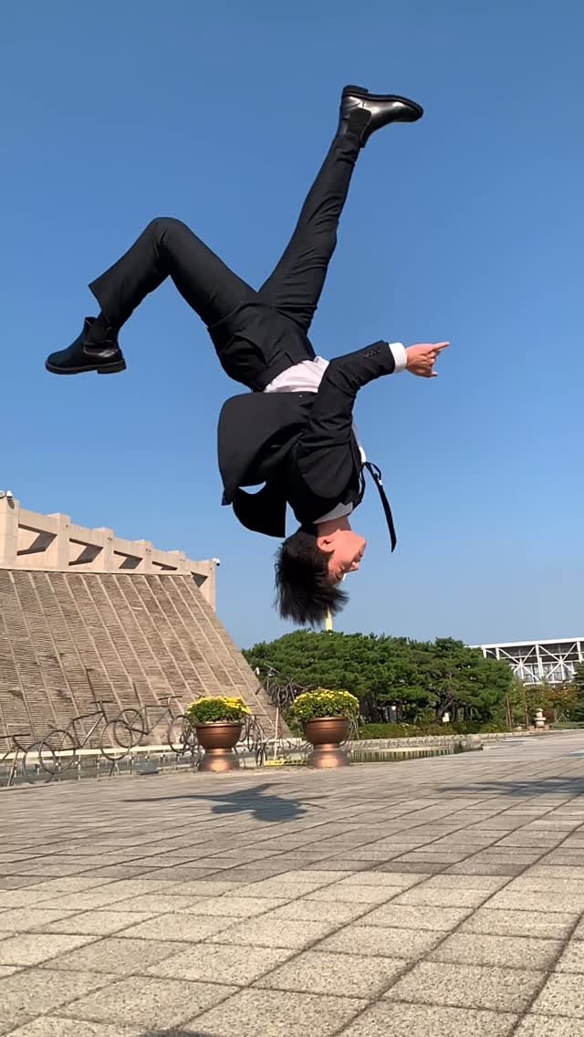 d0_kick 게시물 이미지: 남자는 슈트 아니겠습니까ㅋㅋㅋ