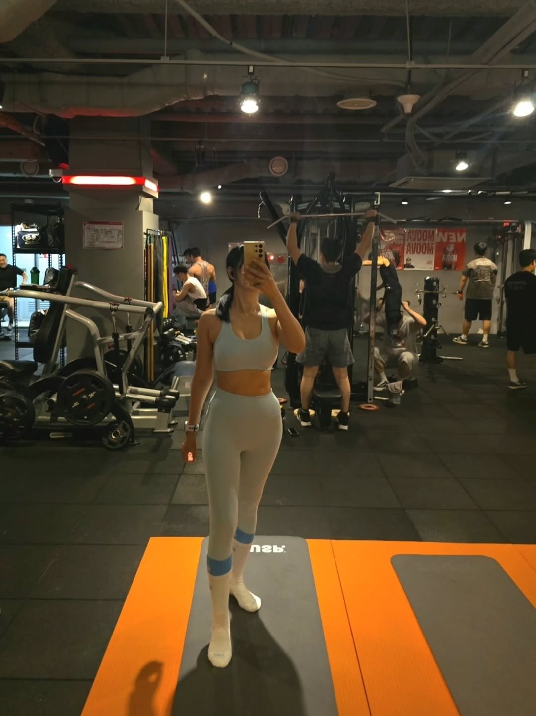 d7_yhpos 게시물 이미지: 🐈‍⬛️ 오늘의 운동일지
🩵 민트소다 펌핑룩 💪

오늘은 러닝 30분...