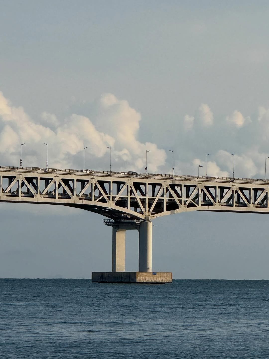 Photo by doer 도어 on January 26, 2026. May be an image of body of water, bridge and text.