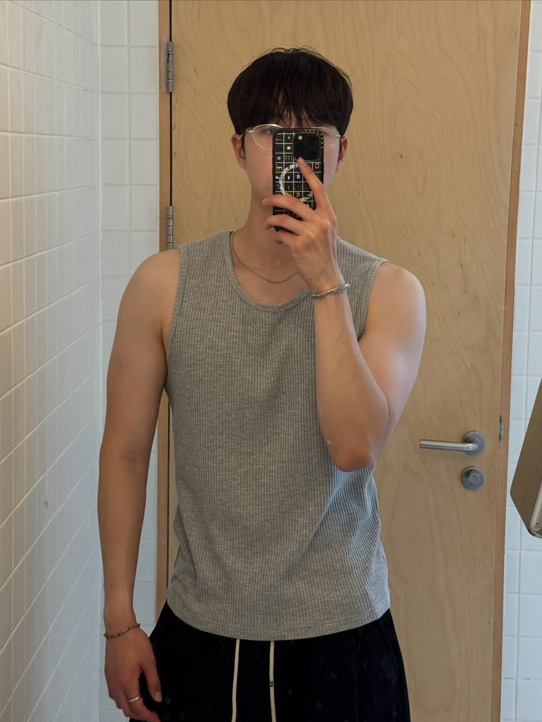 d_och_ 게시물 이미지: 와플 나시 예쁘누