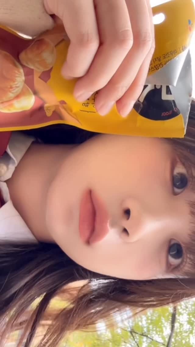 da._.soooom 게시물 이미지: 깍두기 소리나는 맛밤 asmr