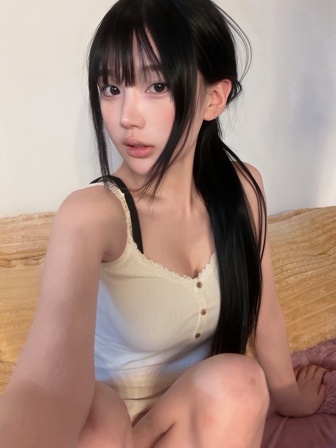 Photo shared by 정윤경 on April 05, 2026 tagging @da9an9_vlo9, and @equal_suyeon. May be an image of one or more people, hair and text.