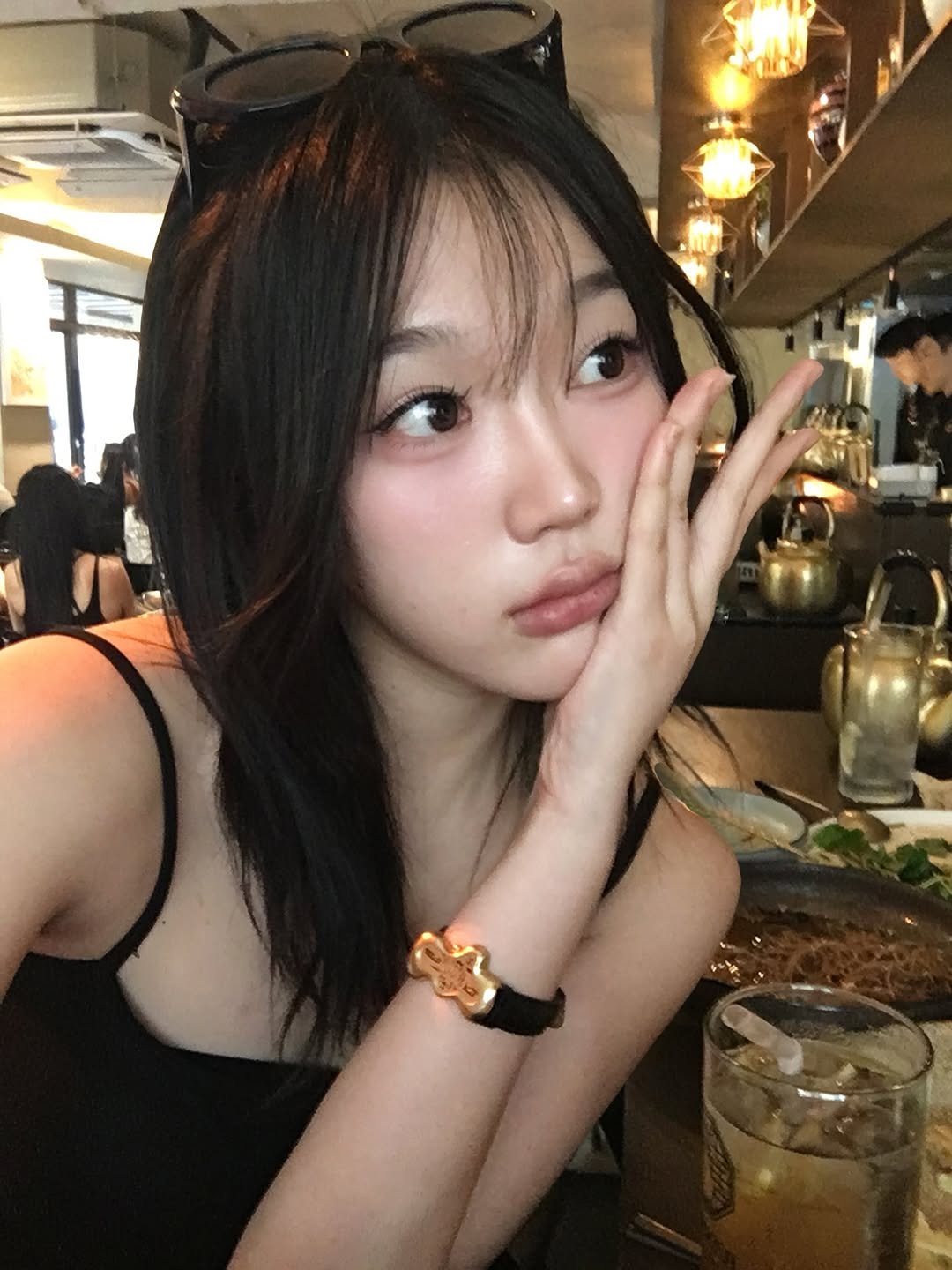 Photo shared by 정윤경 on August 11, 2025 tagging @musinsa.official, @da9an9_vlo9, and @towtow.archive. May be an image of 2 people, hair and text.