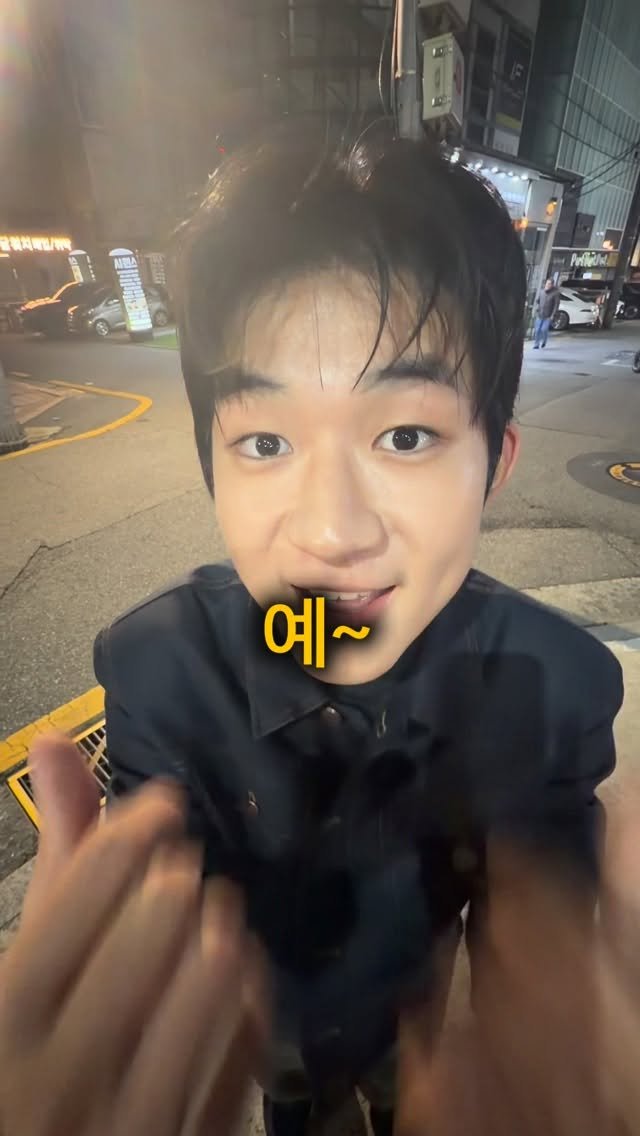 da9an9_vlo9 게시물 이미지: 누가 제일 섹시한가요