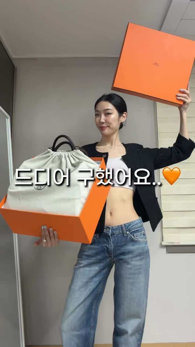 da_koong_ 게시물 이미지: 👜할인링크는 아무댓글 남겨주세요!!🧡

#내돈내산 으로 제일 뽕뽑은 가방인데
심지어...