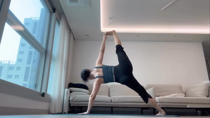 daayeon_yoga 게시물 이미지: 어제의!수련🤍
