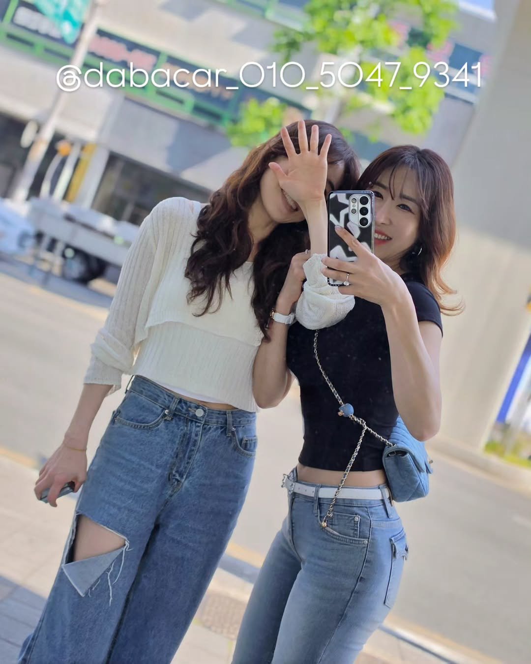 dabacar_010_5047_9341 게시물 이미지: #대구 #수성구

올만에 언니랑 점심먹고 울 혁이 연락에
전혀 계획없던 대구로...