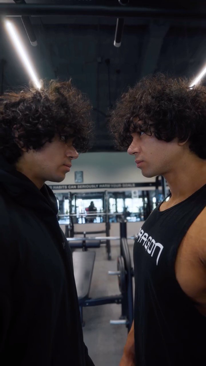 daddy.aioli 게시물 이미지: Rivales, llegó el momento.

Hoy puedo...