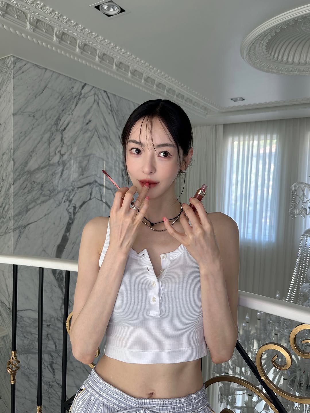 dahee0315 게시물 이미지: 💋

#DGBeauty
#DGMakeup
#AD

Photo by.이태희(@taehe_e1221 )