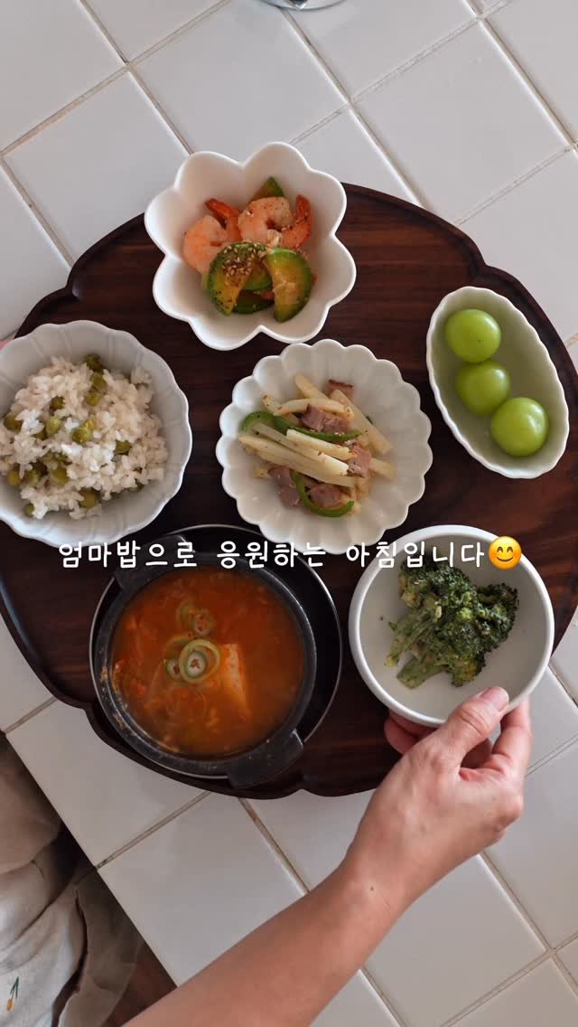 daily.choi 게시물 이미지: 오늘도 집밥. 
벌써 금요일. 연말이 다가와 그런지 시간이 더 빨리 지나가는...