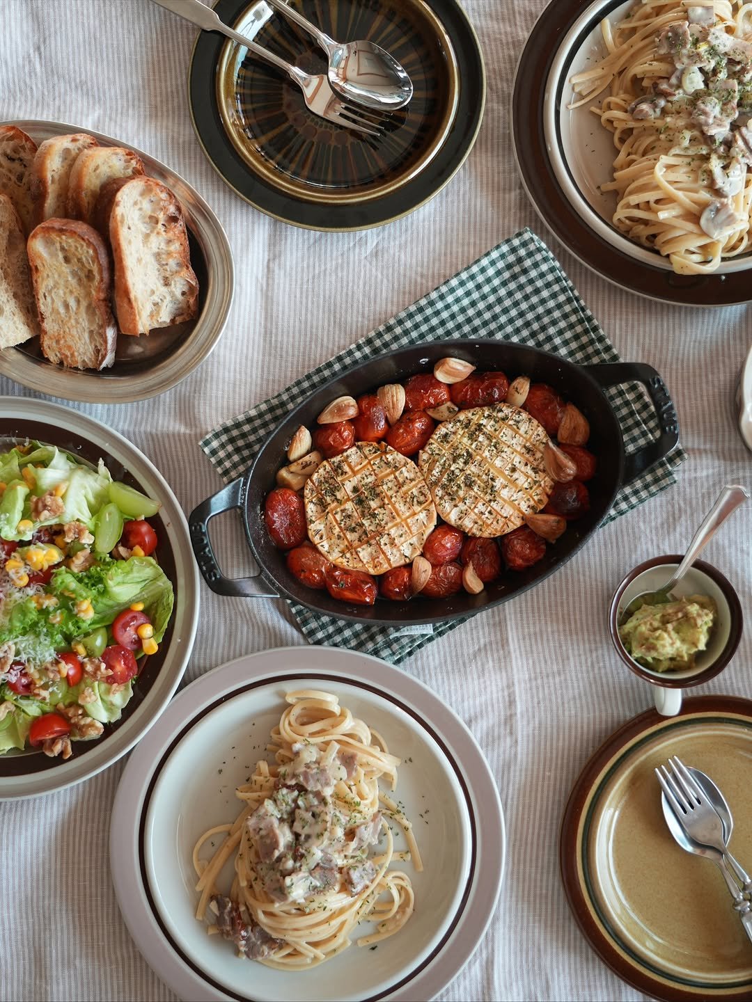 Photo by 오늘도 집밥. on November 13, 2025. May be an image of pasta.