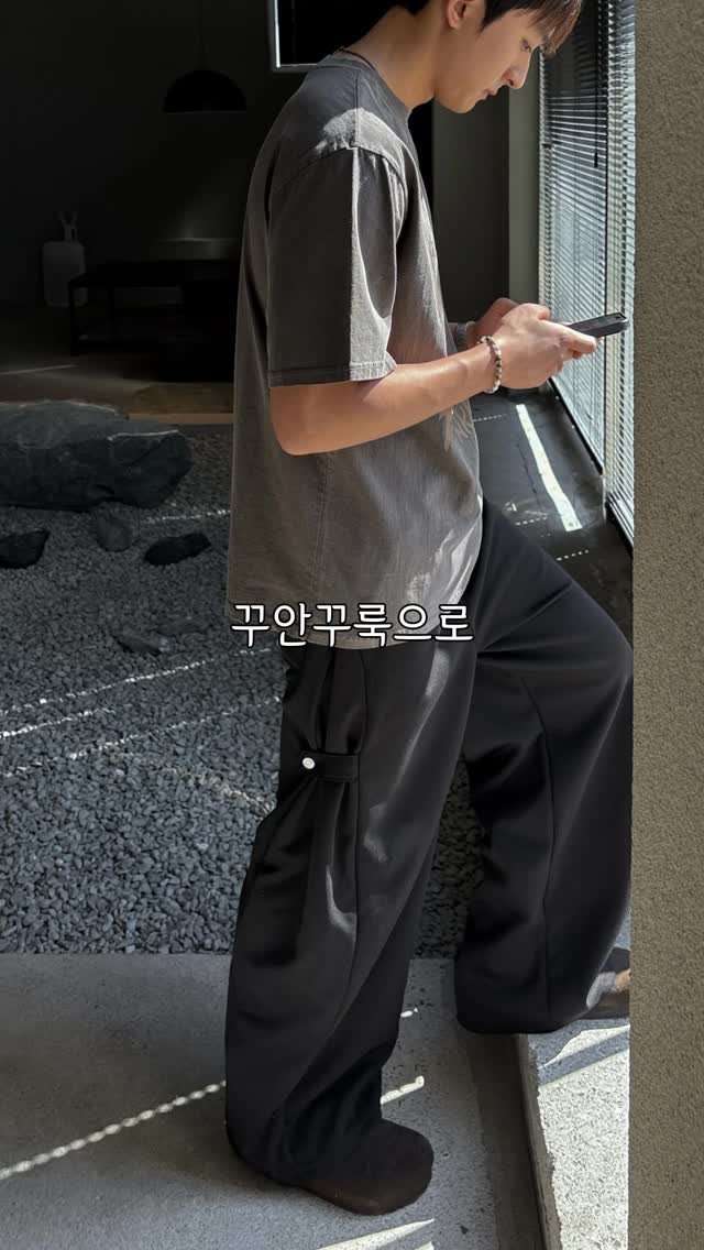 dailyfino_ 게시물 이미지: 📍리마 사이드 스냅 벌룬와이드 스웨트팬츠
입어본 사람들만 아는 미친 핏🔥