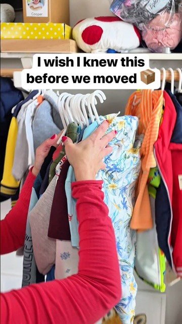 dailyoriginalvids 게시물 이미지: I use a bed sheet to easily move my kids...