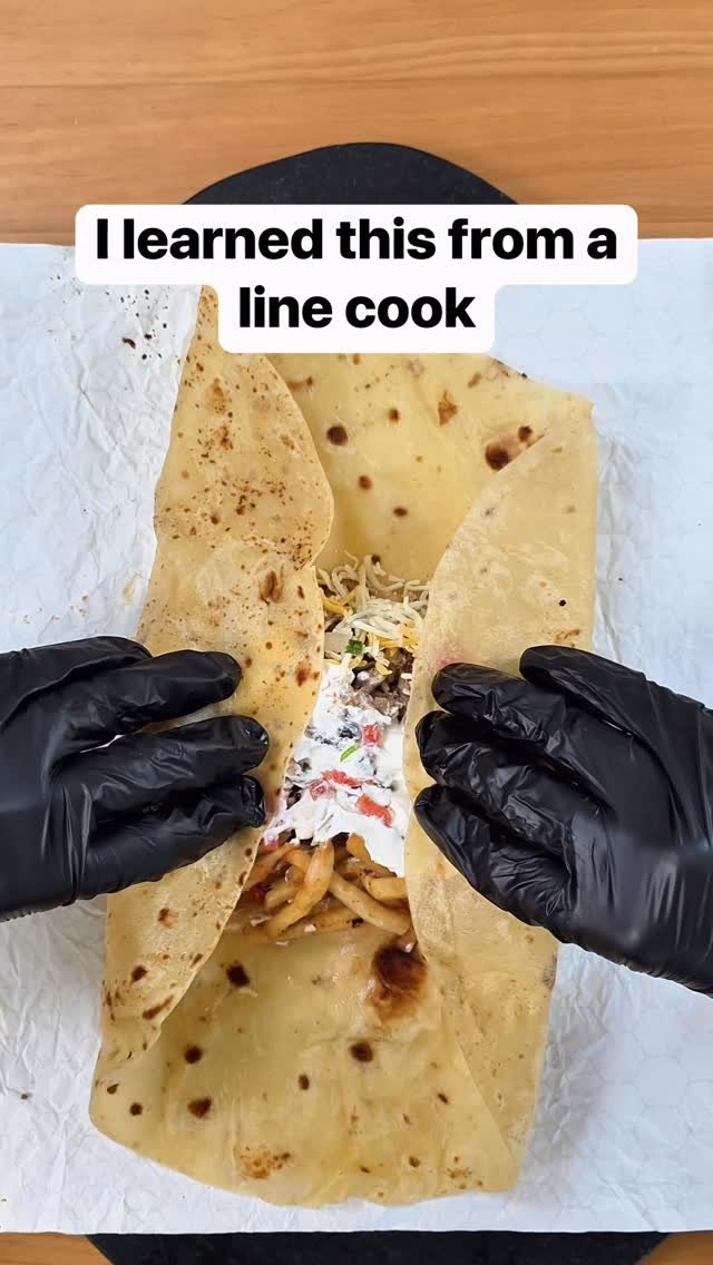 dailyoriginalvids 게시물 이미지: Simple way to wrap a burrito 🌯 #burrito #cook...