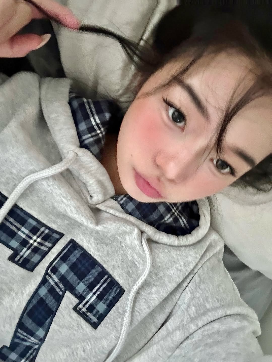 Photo shared by DAISY 솔이 on September 15, 2025 tagging @subdued.