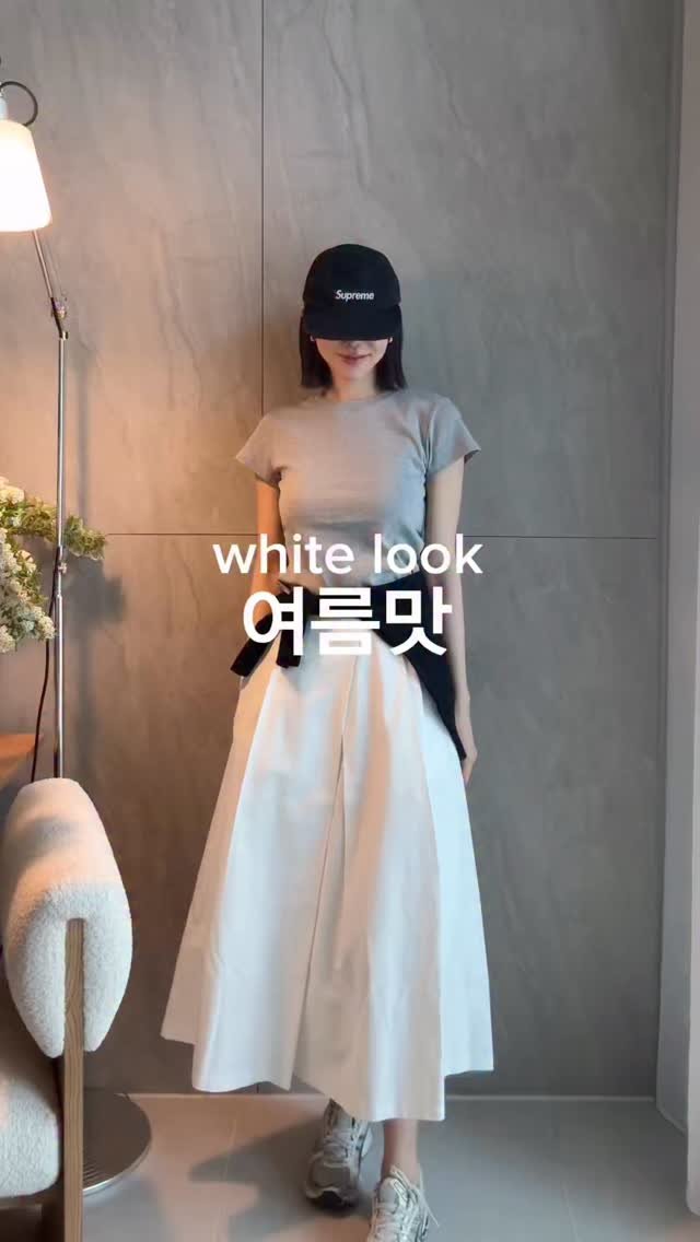 daisysoo_s 게시물 이미지: 여름에 입기 좋은 청순 화이트 룩🤍 
최저가는 프로필에 링크 걸어두었어요 -!