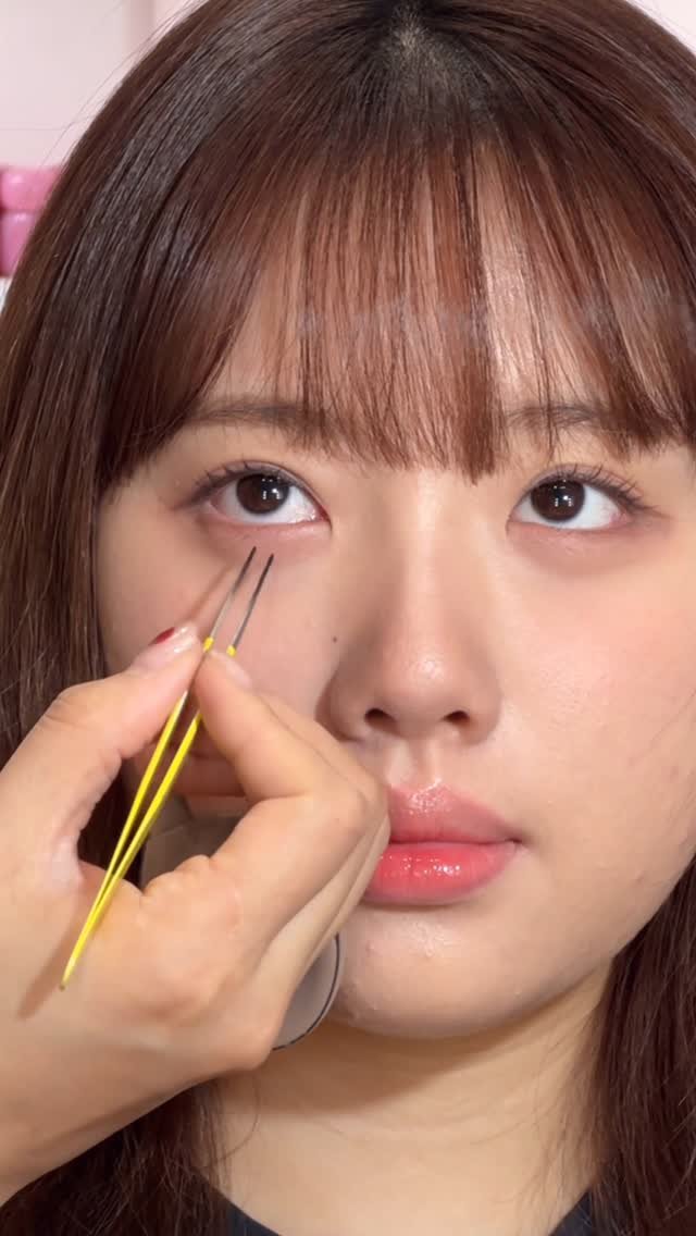 dakyo_makeup 게시물 이미지: 학생분들께 추천드리는 자연스러운 메이크업
⠀⠀⠀⠀
저번에 유튜브에 피부커버...